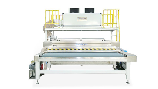 Machine à laver et à sécher le verre à faible émissivité