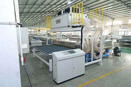Machine à laver horizontale, pour verre à faible émissivité Série E