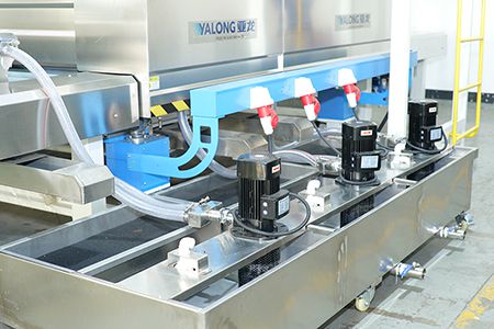 Machine à laver horizontale, pour verre à faible émissivité Série E